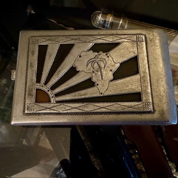 WW2 Italian POW Tin 2